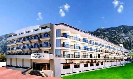 ホテル Magic Sun 3*